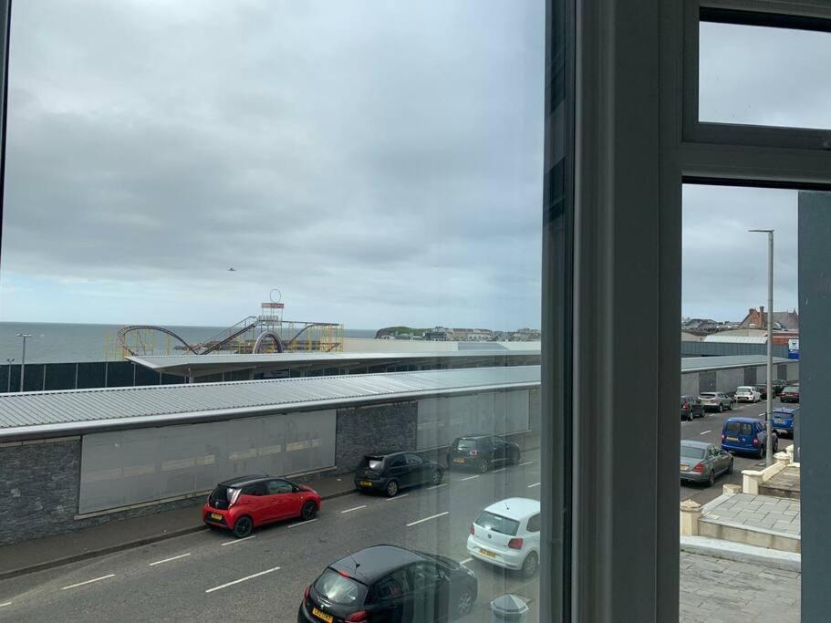Modern Apartment With Sea Views Portrush Exterior photo